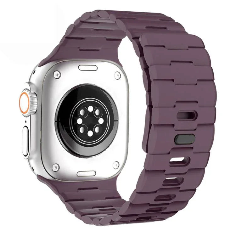 馬紋壓花單針磁吸矽膠錶帶，適用於 Apple Watch 46mm / 49mm / 45mm / 44mm