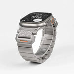 錘紋蝴蝶扣不鏽鋼錶頭單珠鈦合金錶帶，適用於 Apple Watch 46mm / 49mm / 45mm / 44mm