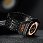 長骨架 W 型磁性不鏽鋼錶帶，適用於 Apple Watch 46mm / 49mm / 45mm / 44mm