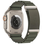 C 扣兩段式高山環尼龍錶帶，適用 Apple Watch 46mm / 49mm / 45mm / 44mm，適用 Apple Watch 42mm / 41mm / 40mm / 38mm