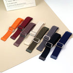 斜紋 D 形環扣尼龍彈性錶帶，適用於 Apple Watch 46mm / 49mm / 45mm / 44mm，適用於 Apple Watch 42mm / 41mm / 40mm / 38mm