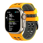 雙孔雙色輪胎紋矽膠錶帶，適用於 Apple Watch 49mm / 46mm / 45mm / 44mm
