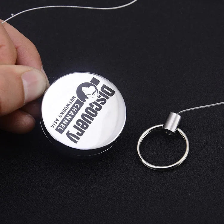 高彈性伸縮鋼絲繩鑰匙圈 戶外防丟防盜伸縮鑰匙圈 隨機圖案出貨