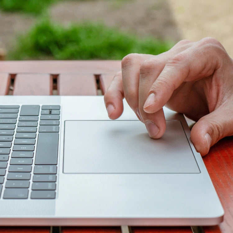 筆記型電腦觸控板防塵透明磨砂保護膜，適用於MacBook，MacBook Air 13.3吋 A2337，MacBook Air 13.3吋 A1932 2019，MacBook Air 13.3吋 A1369 / A1466，MacBook Pro 15.4吋 A1707 / A1990