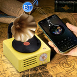 T15 彼得尼亞復古黑膠唱片機無線多功能迷你藍牙音響，白色、粉色、藍色