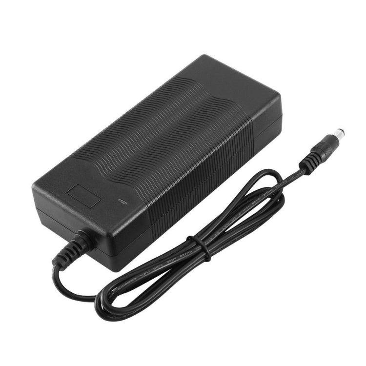 5/5.5/6.5 吋電動滑板車 24V 2A 直流 5mm 通用充電器，5/5.5/6.5 吋電動滑板車