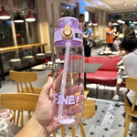 學生便攜彈跳吸管大容量防摔塑膠杯，550ml 綠色，550ml 白色，550ml 紫色，650ml 綠色，650ml 白色，650ml 紫色，800ml 綠色，800ml 白色，800ml 紫色