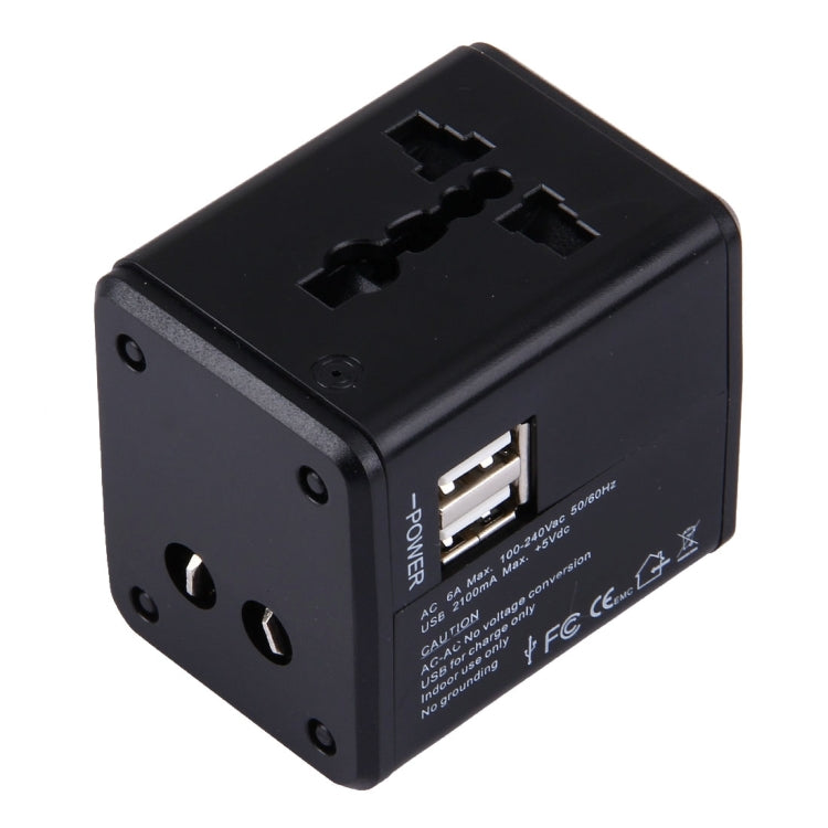 全球通用旅行隱藏式插頭轉接器，內建雙 USB 充電埠，適用美國、英國、澳洲、歐盟