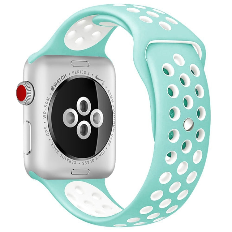 適用於 Apple Watch Series 10 42mm / 9&8&7 41mm / SE 3&SE 2&6&SE&5&4 40mm / 3&2&1 38mm 時尚經典矽膠運動錶帶（灰白色），WA1230A，WA1230B，WA1230BG，WA1230BH，WA1230BL，WA1230BM，WA1230BR，WA1230BY，WA1230C，WA1230D，WA1230DW