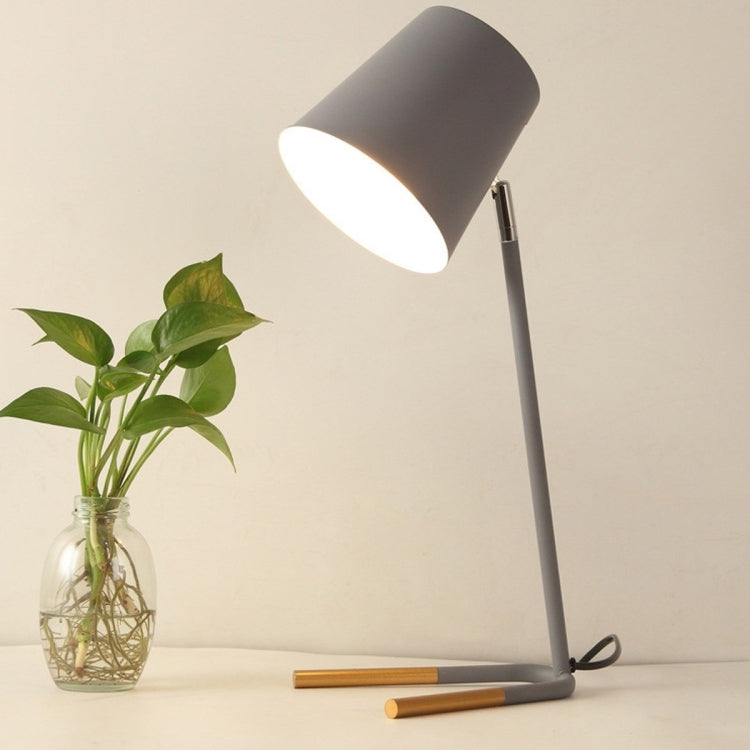 LED 護眼桌燈 現代創意極簡臥室床頭燈 學生學習桌燈
